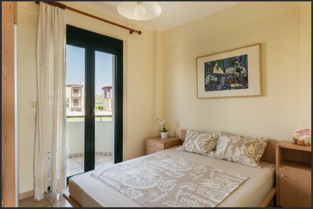 Oxana House Apartment Неа Мудания Екстериор снимка