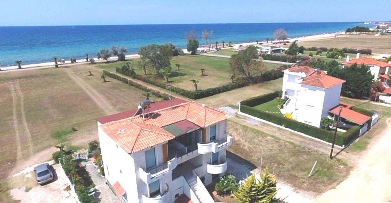Oxana House Apartment Неа Мудания Екстериор снимка