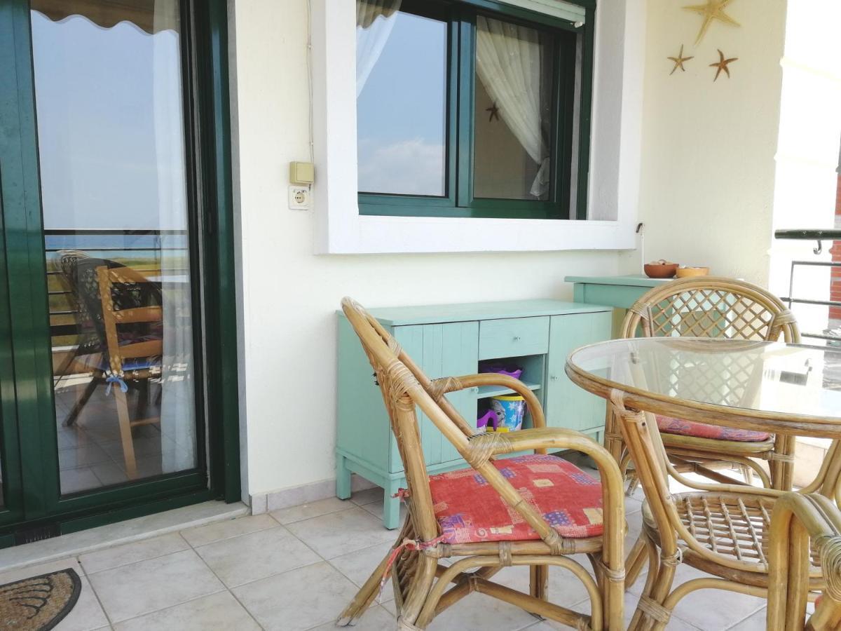 Oxana House Apartment Неа Мудания Екстериор снимка